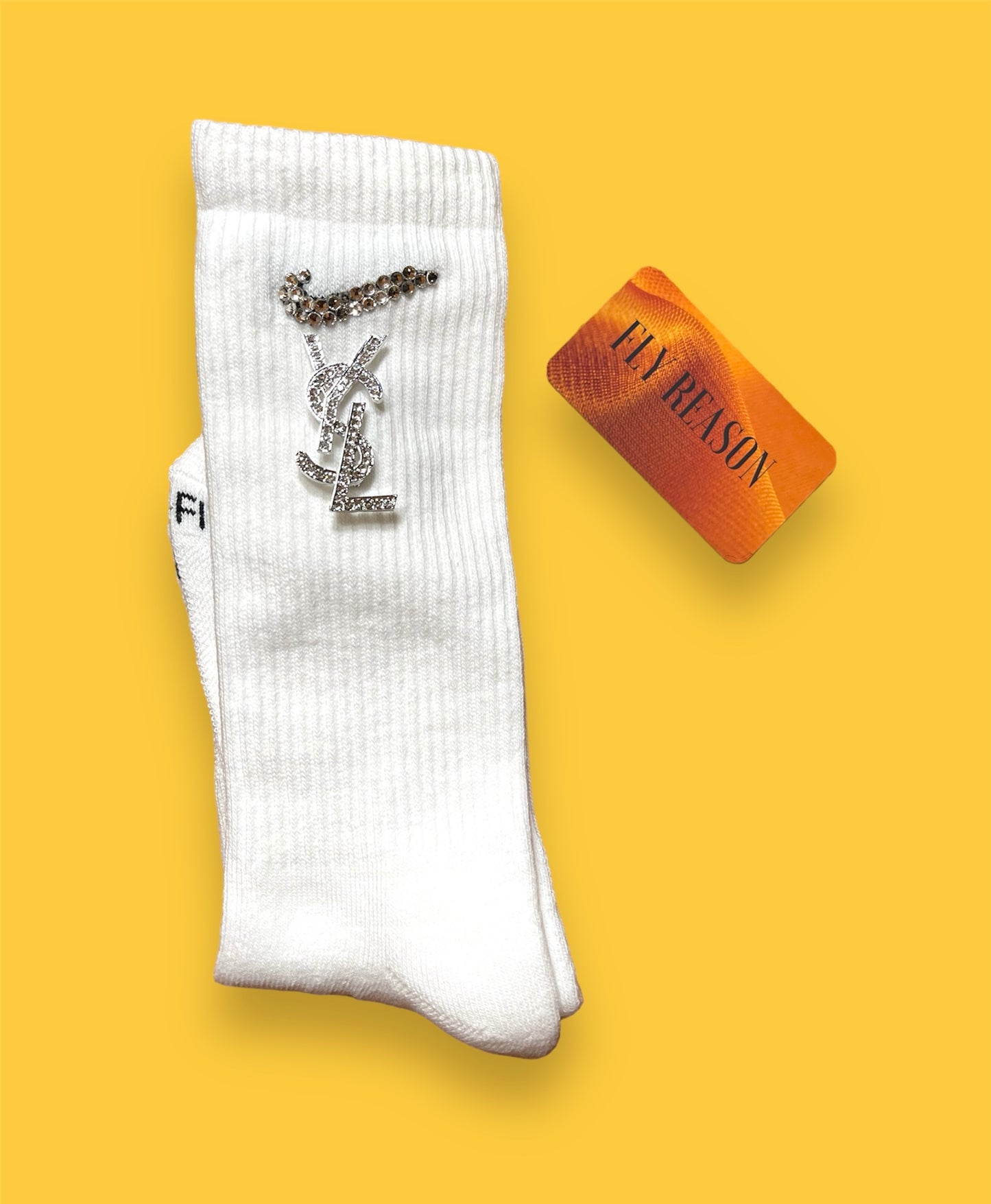 RECONSTRUCTED CLASSIC NIKE SOCKS (BROOCHE)